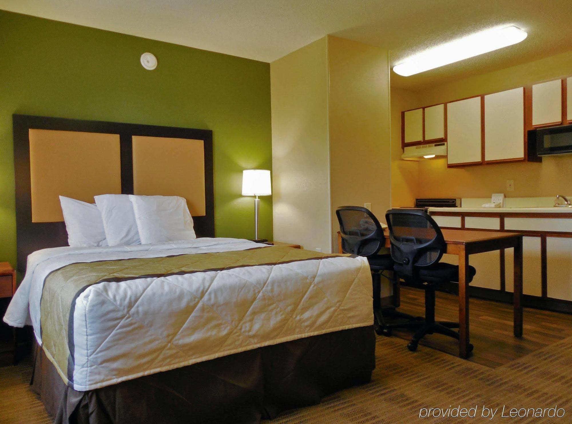 Extended Stay America Suites - Dallas - Market Center Экстерьер фото